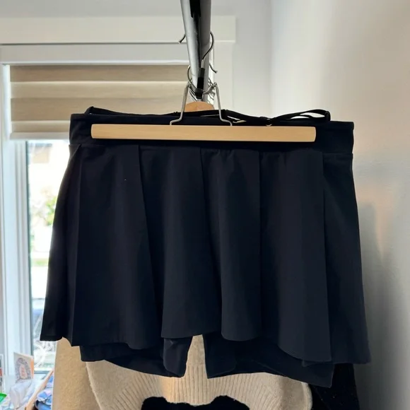 Nike x Jacquemus La Jupe Short Navy - Picture 7 of 9